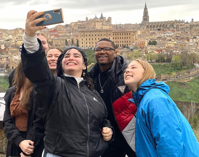 Discover Spain. Connect Cultures. Create Change.