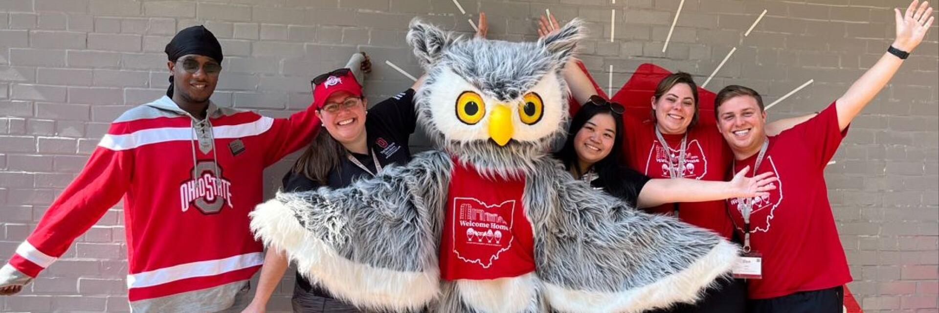 Move-In with Hootie the OWL
